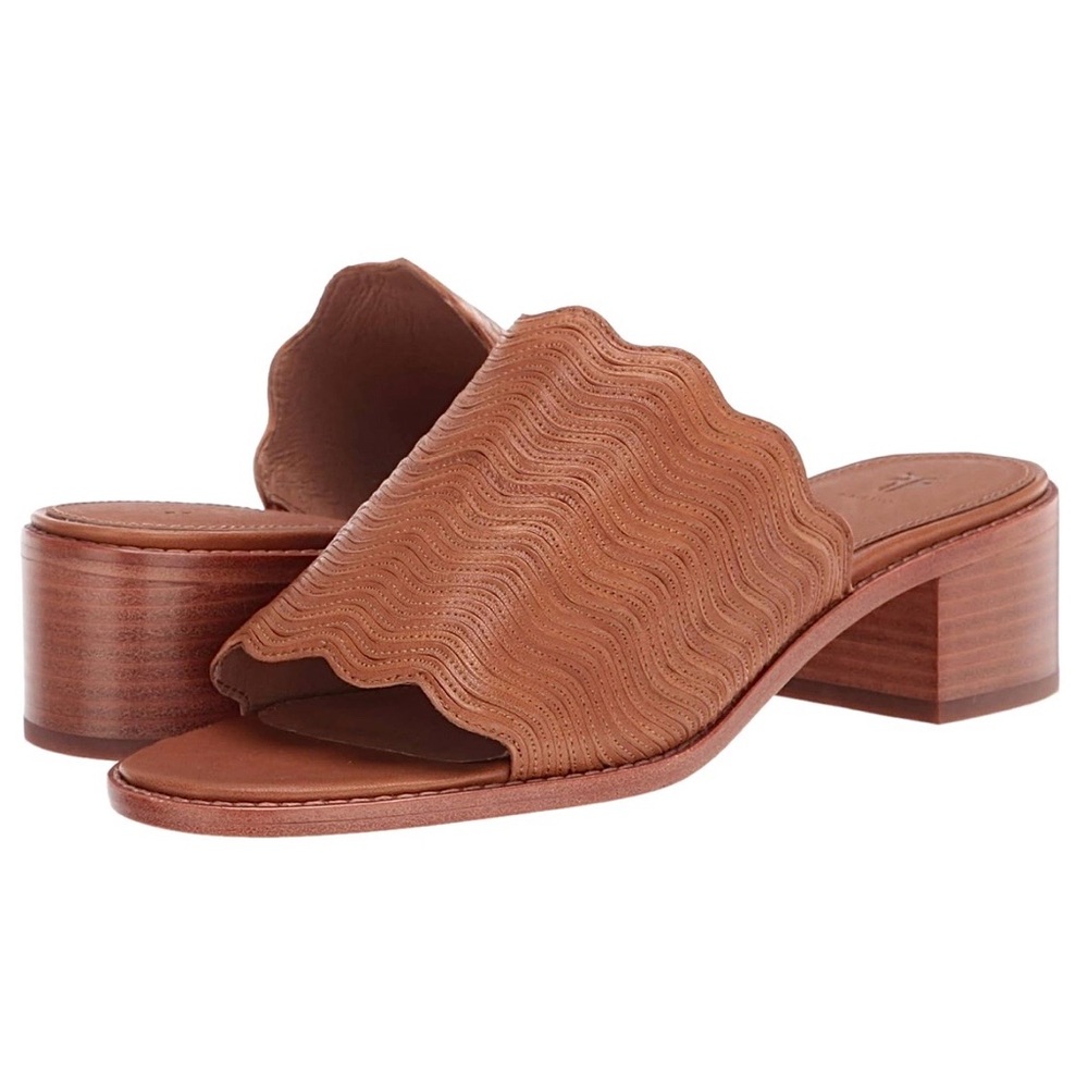 NWOT. Frye Cindy Wave Mule Heeled Sandal COGNAC - SIZE 8